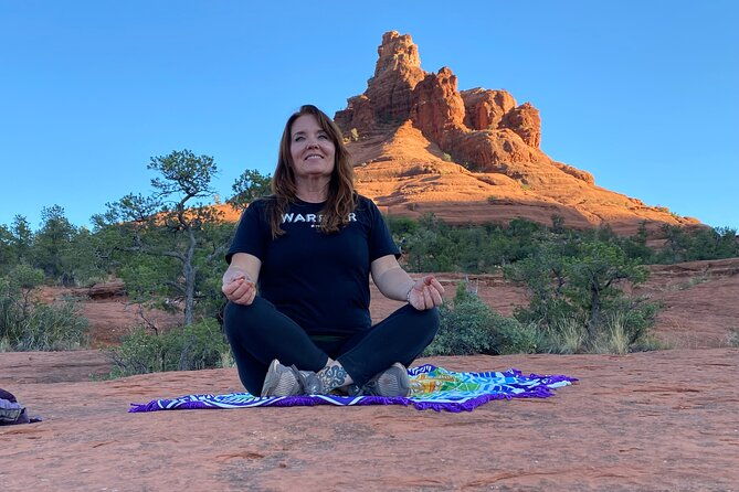 sunset-reiki-breathwork-and-sound-healing-at-bell-rock-in-sedona