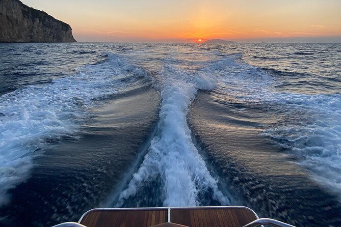 sunset-tour-by-private-boat-2