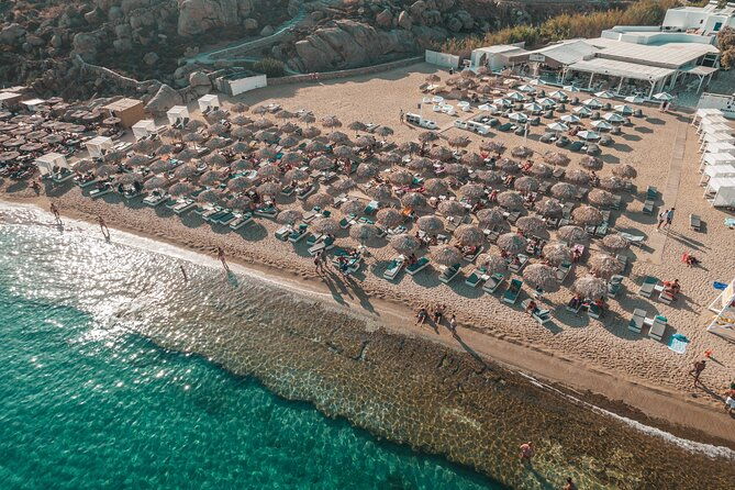 super-paradise-beach-mykonos-seaside-sunbed-2nd-row