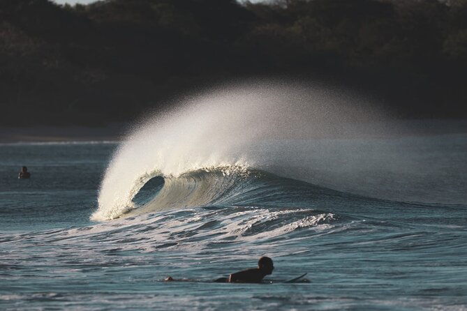surf-lessons-in-tamarindo-beach