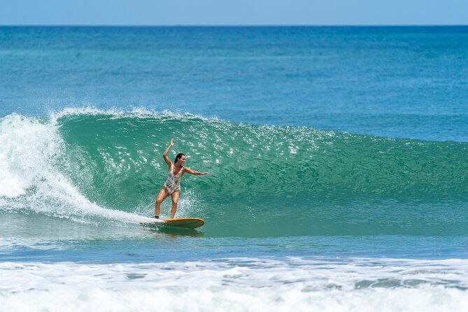surf-lessons-in-tamarindo-for-kids-beginners-and-intermediates