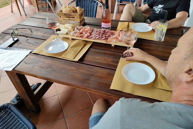 tasting-of-4-valtenesi-wines-with-local-food-in-salo