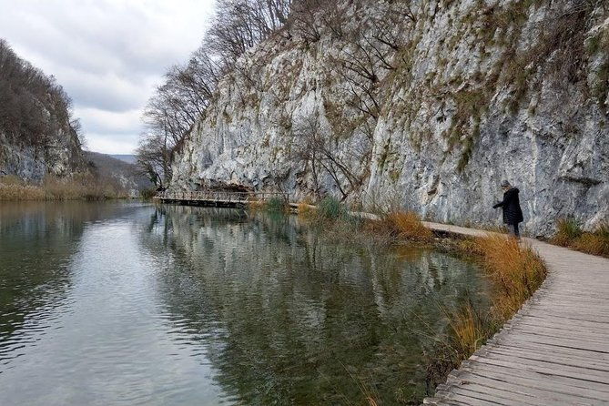 the-natural-park-of-plitvice-lakes-transportation-and-return-to-zadar