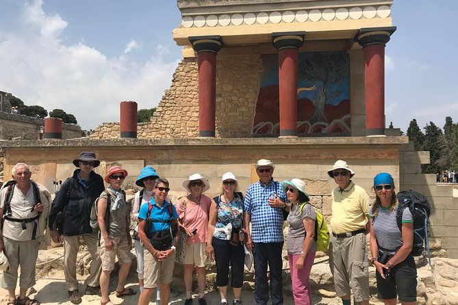 the-valley-of-zeus-olive-oil-wine-tasting-knossos-palace-tour-2