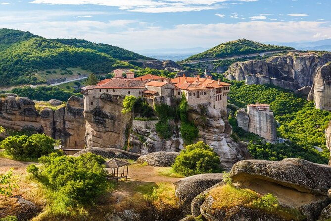 thessaloniki-2-day-meteora-trip-with-guided-tours-and-hotel