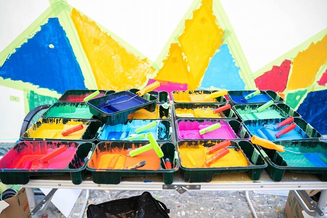 tokyo-shibuya-giant-mural-art-creation-workshop
