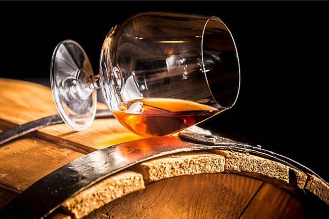 toppers-rhum-distillery-tour-in-st-maarten