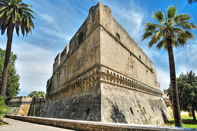 tour-of-the-fortifications-of-bari-the-defenses-of-the-city-and-their-history