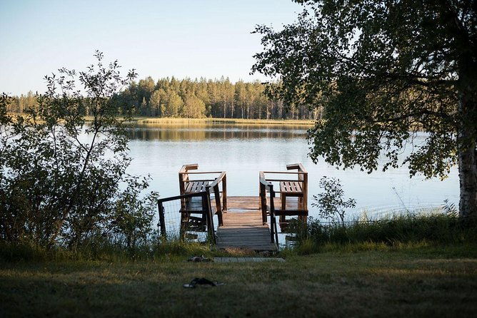 traditional-lappish-evening-in-the-wilderness-with-dinner