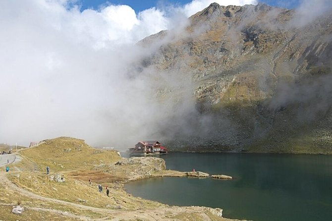 transfagarasan-plus-carta-abbey-private-day-trip-from-sibiu