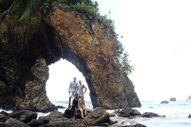 trinidad-rainforest-hike-to-waterfall