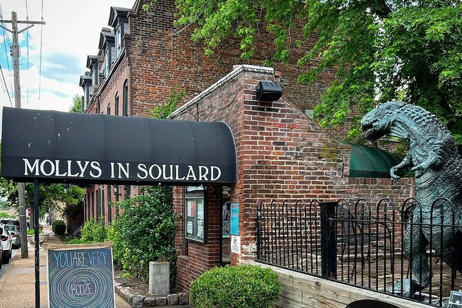 true-crime-walking-tour-in-soulard-neighborhood