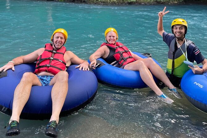 tubing-in-rio-celeste-aventure-in-nature