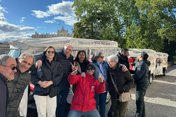 tuk-tuk-guided-tour-in-madrid-3-hours