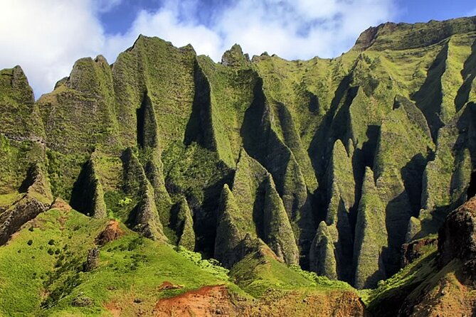ultimate-na-pali-coast-zodiac-boat-snorkeling-and-sea-cave-tour