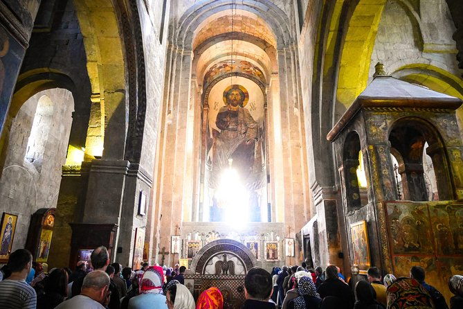 uplistsikhe-mtskheta-and-jvari-historical-private-day-tour-from-tbilisi