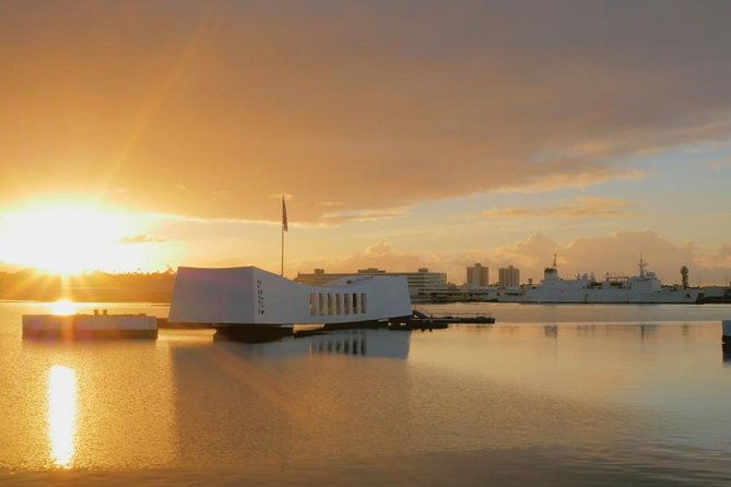 uss-arizona-memorial-honolulu-city-aloha-pearl-harbor-tour-oahu-2