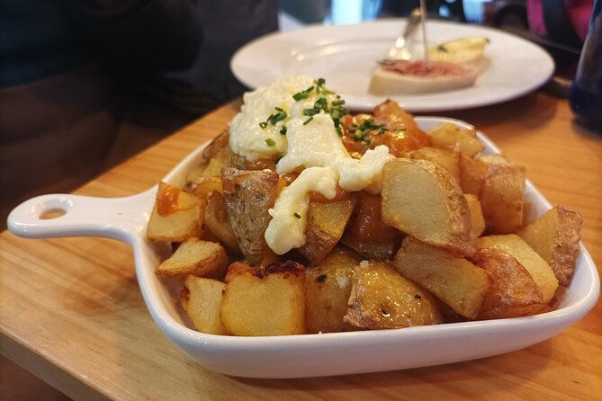 valencia-food-tour-with-tapas-drinks-with-a-local