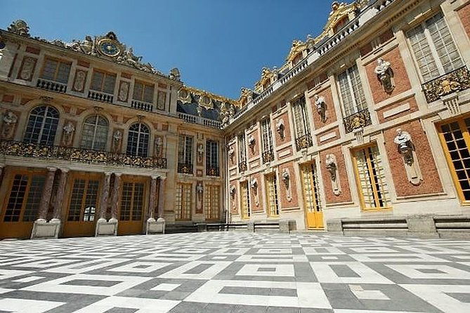 versailles-palace-and-park-private-guided-day-tour-from-paris