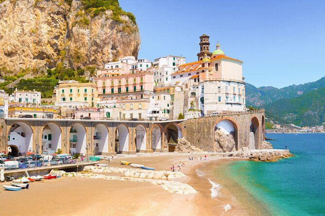 vespa-rental-to-visit-sorrento-amalfi-coast-positano-and-more
