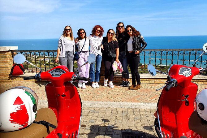 vespa-tour-with-written-guide-of-marche-in-valdaso