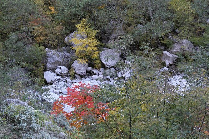 vikos-gorge-crossing-hiking-from-monodentri-to-vikos-village