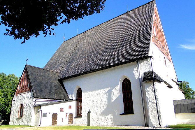 vip-private-half-day-trip-to-medieval-porvoo-from-helsinki-2