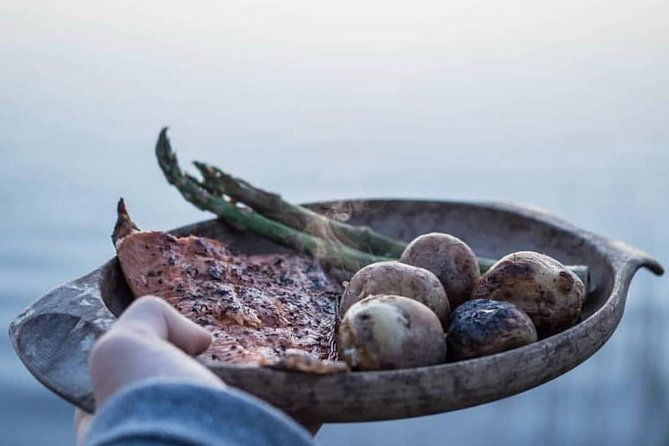 vip-service-traditional-finnish-log-sauna-and-food-experience