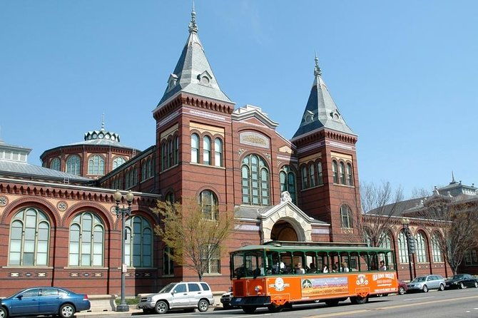 washington-dc-hop-on-hop-off-trolley-tour-with-15-stops