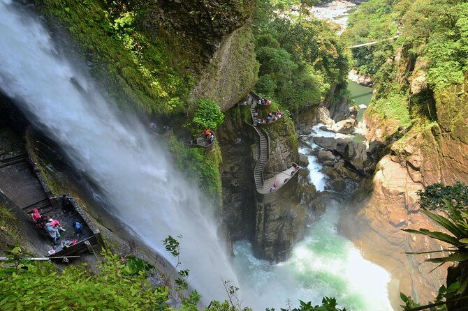 waterfall-route-in-jeep-4x4