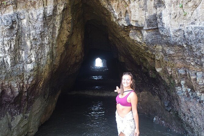 waterfalls-and-beach-caves-adventure-in-costa-rica