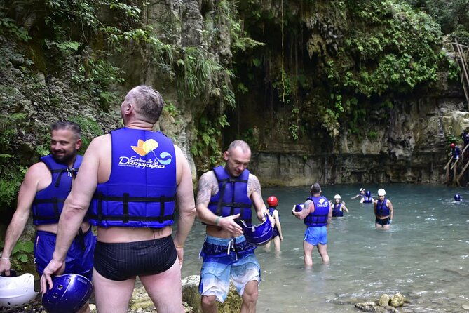 waterfalls-of-damajagua-tour