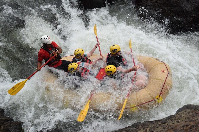 white-water-rafting-tenorio-river-class-3-4-hermosa-coco