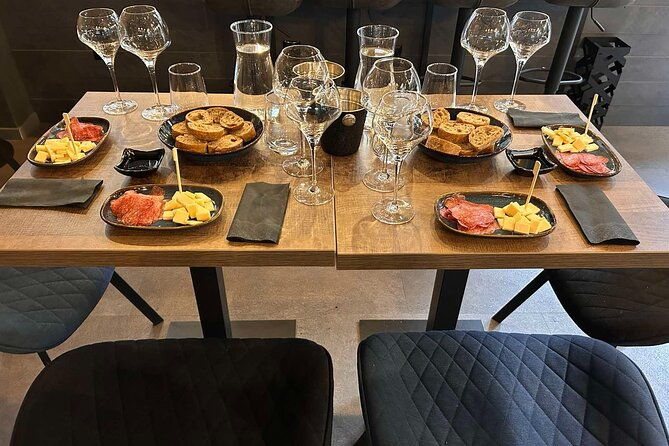 wine-and-tapas-boutique-bulgarian-wine-tasting