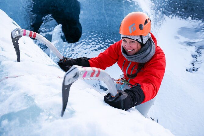 winter-ice-cave-climbing-private-photoshoot-20-shot-package