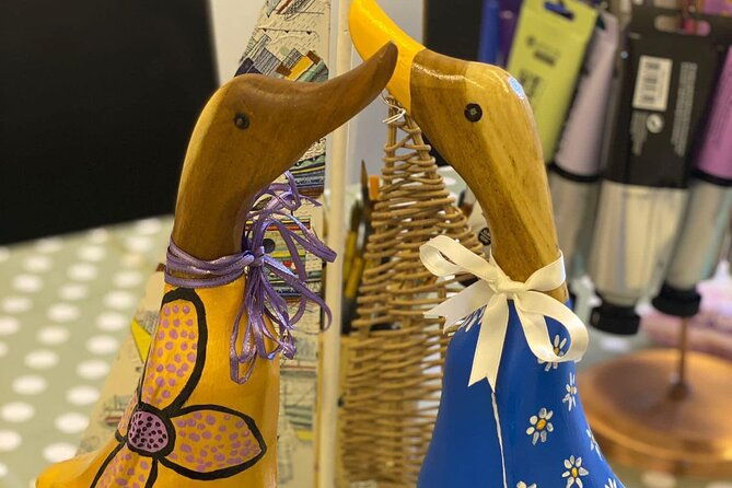 wooden-duck-painting-or-pottery-painting