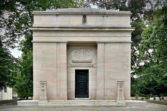 woodlawn-cemetery-a-self-guided-audio-tour-of-gilded-age-art-and-architecture