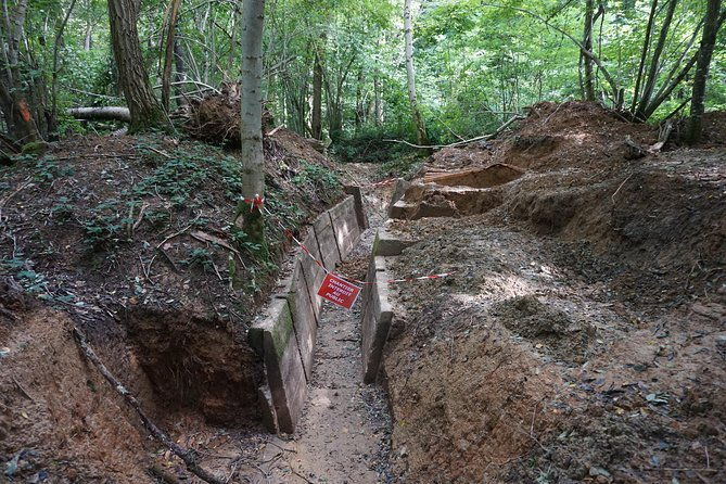 world-war-1-walk-through-trenches-and-bunkers