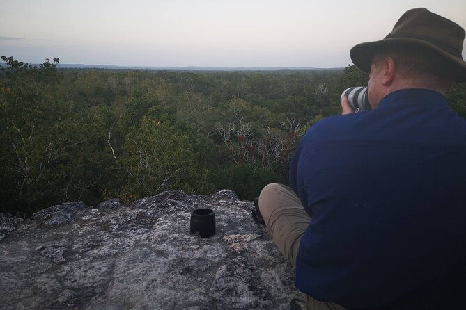 yaxha-archaeological-focus-day-tour-with-monkeys-spotting