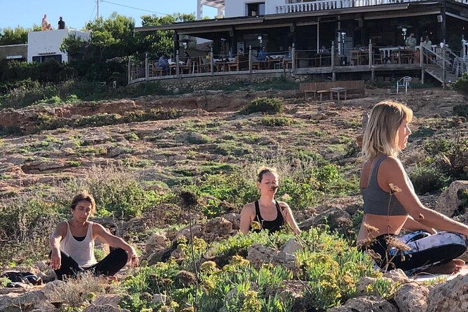 yoga-brunch-by-the-sea-in-ibiza