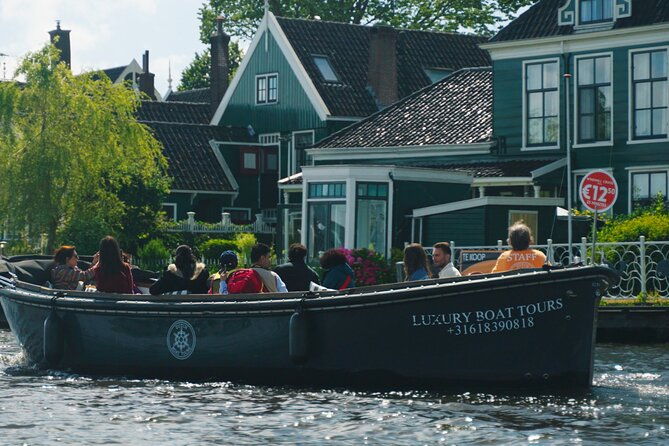 zaanse-schans-public-windmill-cruise-explore-dutch-windmills-2