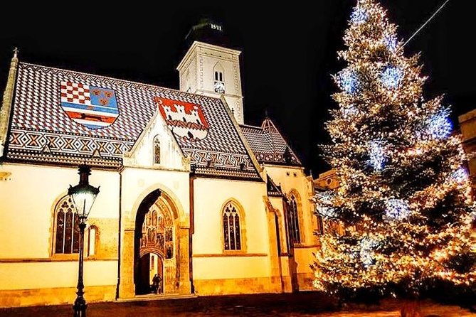 zagreb-guided-walking-christmas-market-tour-with-food-tasting
