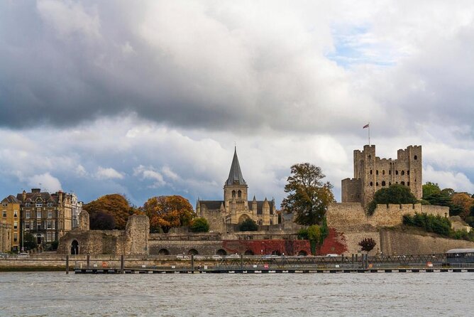 60-minute-thames-medway-estuary-helicopter-tour