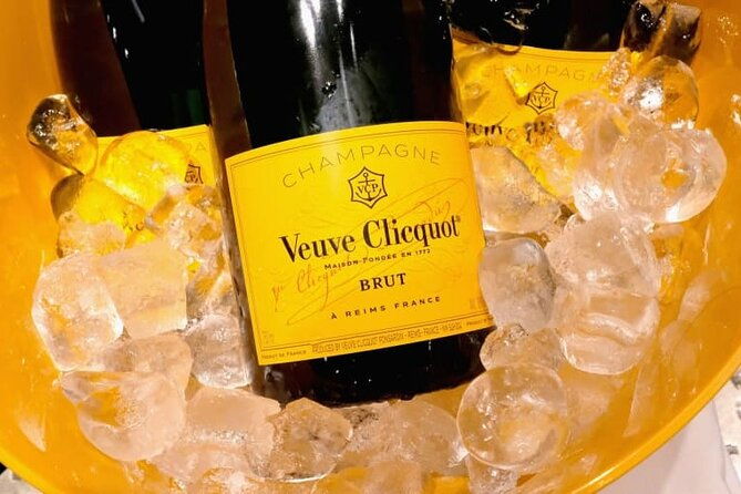 100-champagne-lover-tour1-iconic-house-visit3-tastings-lunch
