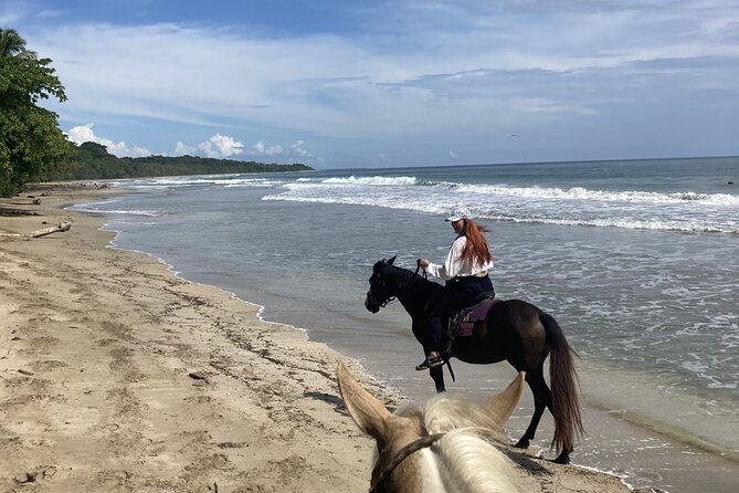 2-hour-beach-horse-back-riding-in-puerto-viejo