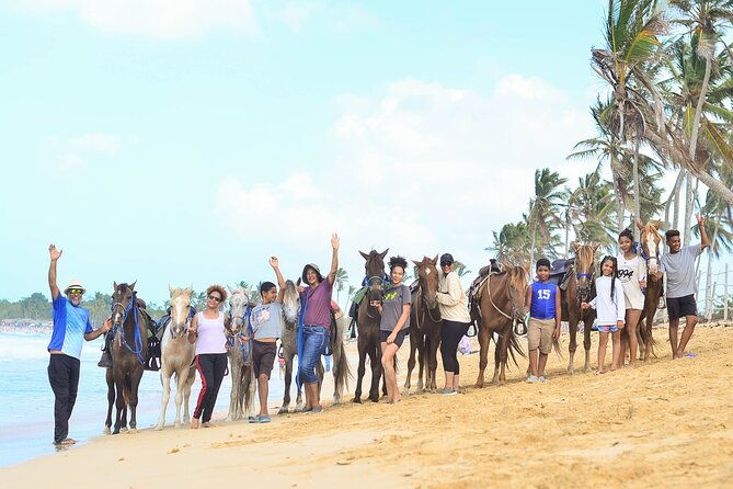 2-hour-horseback-riding-tour-at-sunset-from-punta-cana