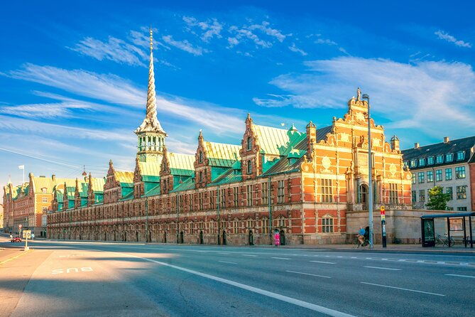 2-hour-walking-introduction-to-copenhagen-and-its-main-sights
