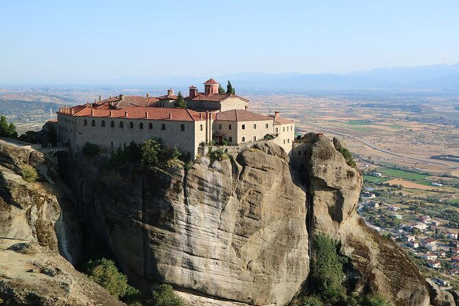 3-day-private-tour-in-olympia-delphi-monasteries-of-meteora