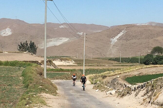 3-hour-congata-rover-biking-ride-tour-in-arequipa