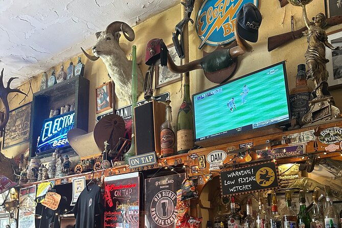3-hour-private-bisbee-pub-crawl-2
